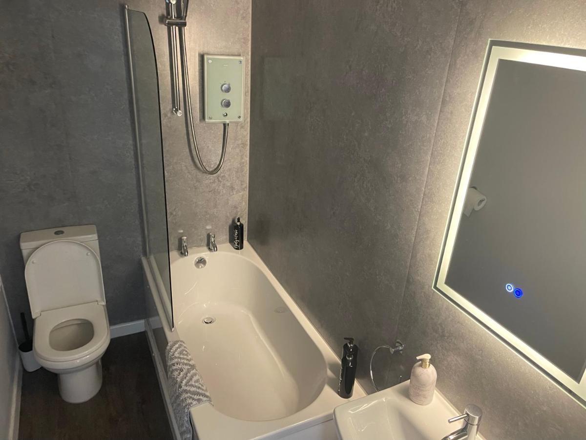 River View Apartment Glasgow Extérieur photo