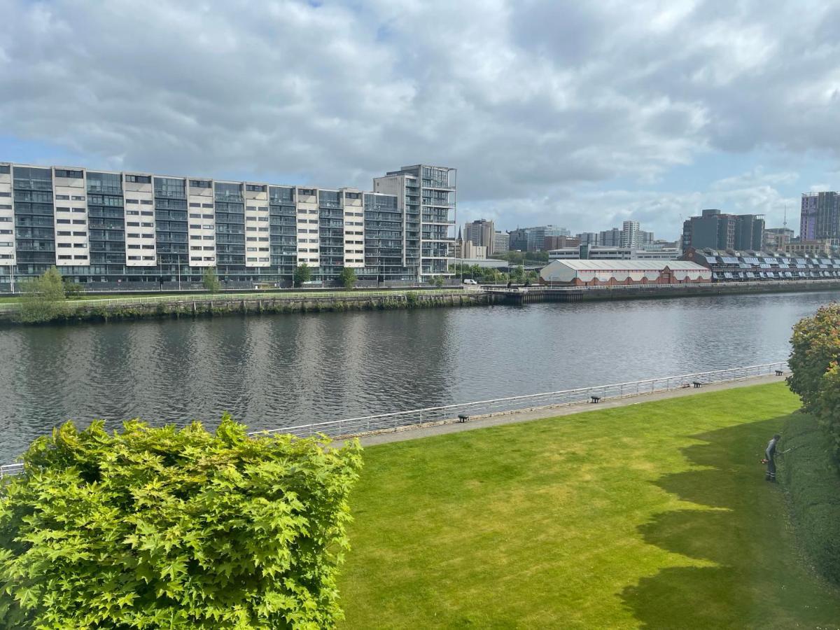 River View Apartment Glasgow Extérieur photo