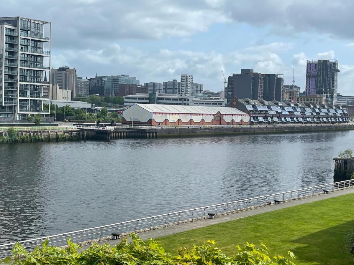 River View Apartment Glasgow Extérieur photo